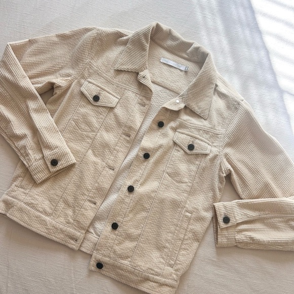 The Hidden Way | Cream Corduroy Jacket - Picture 2 of 3